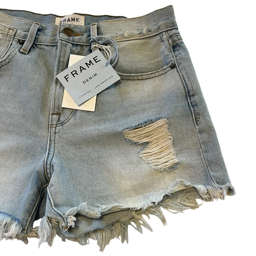 FRAME Le Stevie Short in Henley